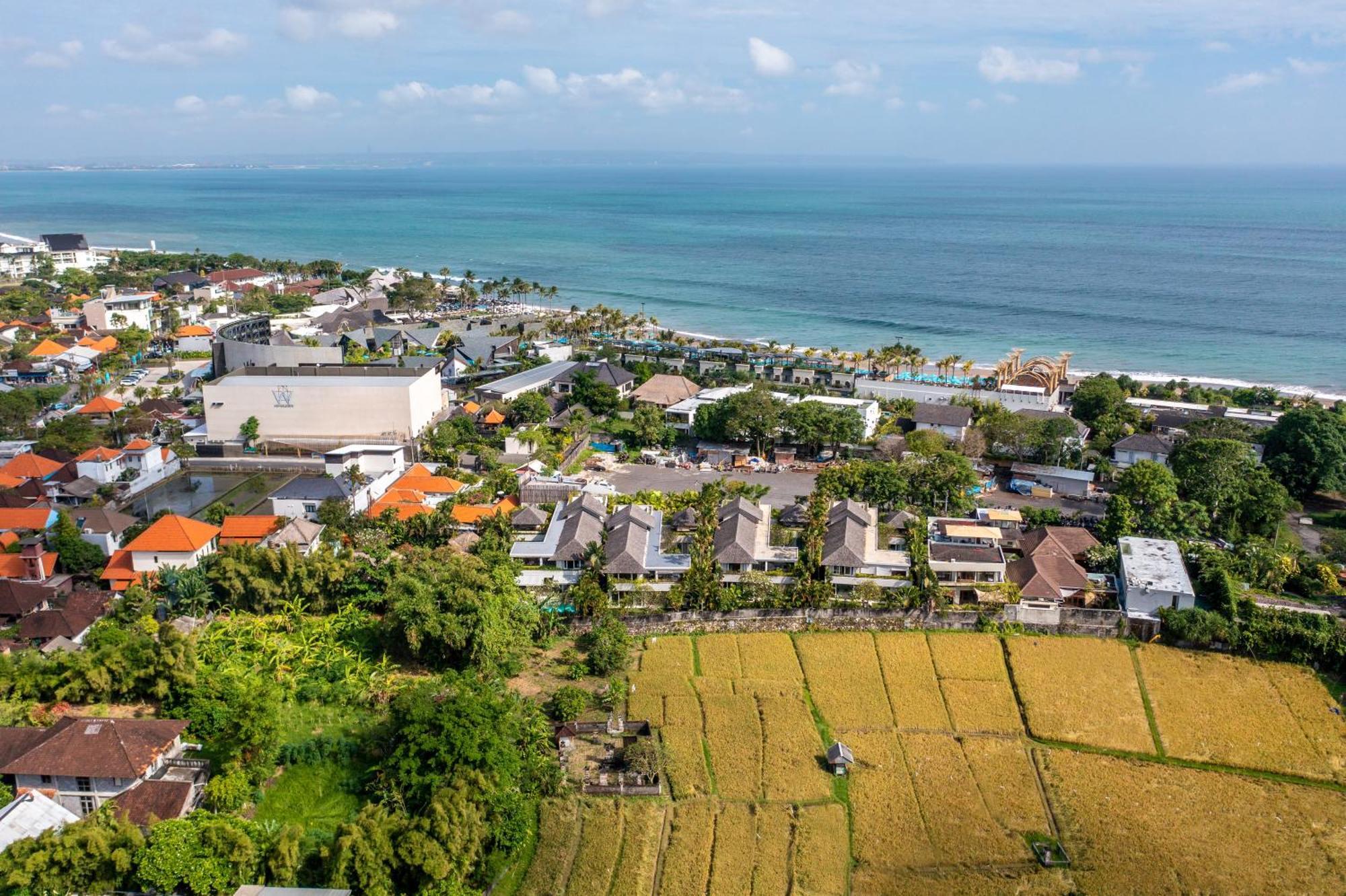 Villa Sunsara 4 - Enchanting 4Br Villa In A Great Location Canggu  Exterior photo